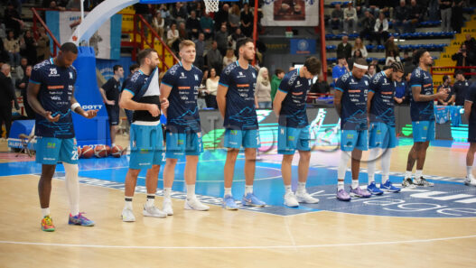 Napoli Basket, separazione consensuale con il preparatore Mattia Digno