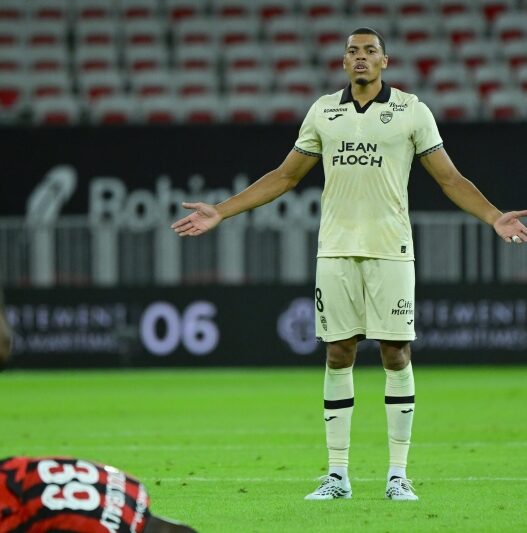 Napoli, sondaggio per Cadiou: Lorient chiede 9 milioni