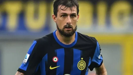 Calciomercato: Acerbi si offre al Torino dopo il "no" del Napoli