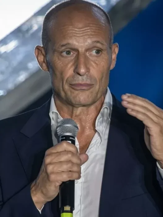 Napoli, mercato fermo: dubbi su difesa, centrocampo e attacco