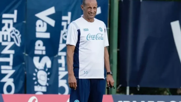 Allegri studia il "falso nove" per il Napoli: Vergara e Neres in lizza