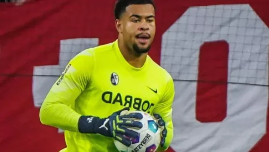 Mercato Napoli, Atubolu resta in Bundesliga: firma con l'Eintracht