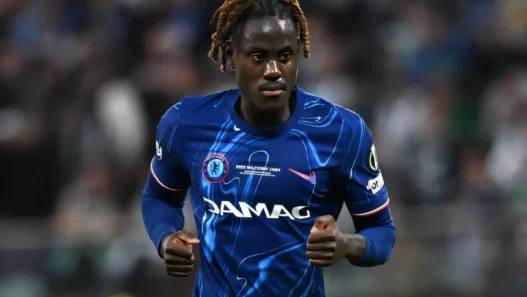 Como, accordo con il Chelsea per Chalobah: affare da oltre 30 milioni