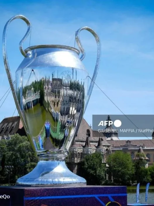 Sorteggio Champions: Napoli in terza fascia, ecco le possibili avversarie