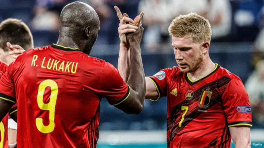 De Bruyne resta, Lukaku saluta: le ultime sul mercato Napoli