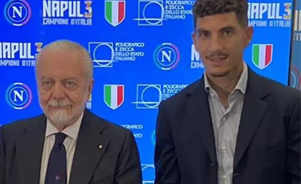 De Laurentiis: "Di Lorenzo, Napoli è casa tua, scegli tu"