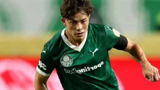 Napoli, sondaggio per Agustin Giay: clausola da 100 milioni
