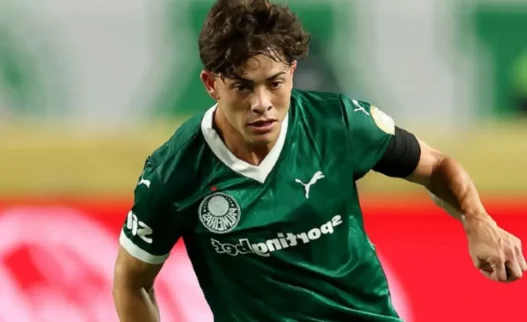 Napoli, sondaggio per Agustin Giay: clausola da 100 milioni