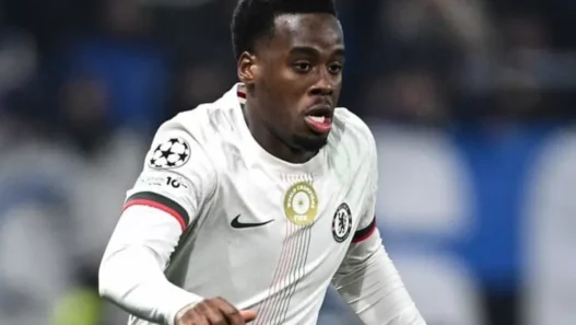 Gittens, il Chelsea dice no al prestito: Napoli e Roma attendono sviluppi