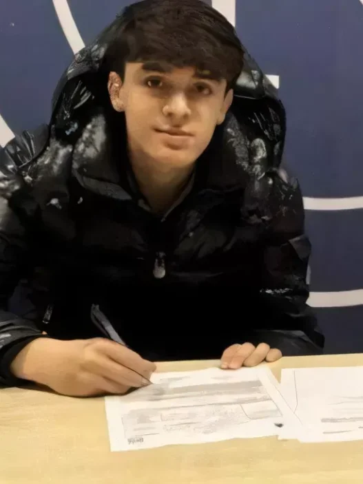 Napoli, ceduto Hasani al Grosseto a titolo definitivo