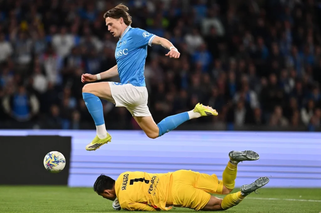 McTominay, intervento riuscito a Manchester: riposo e poi rientro