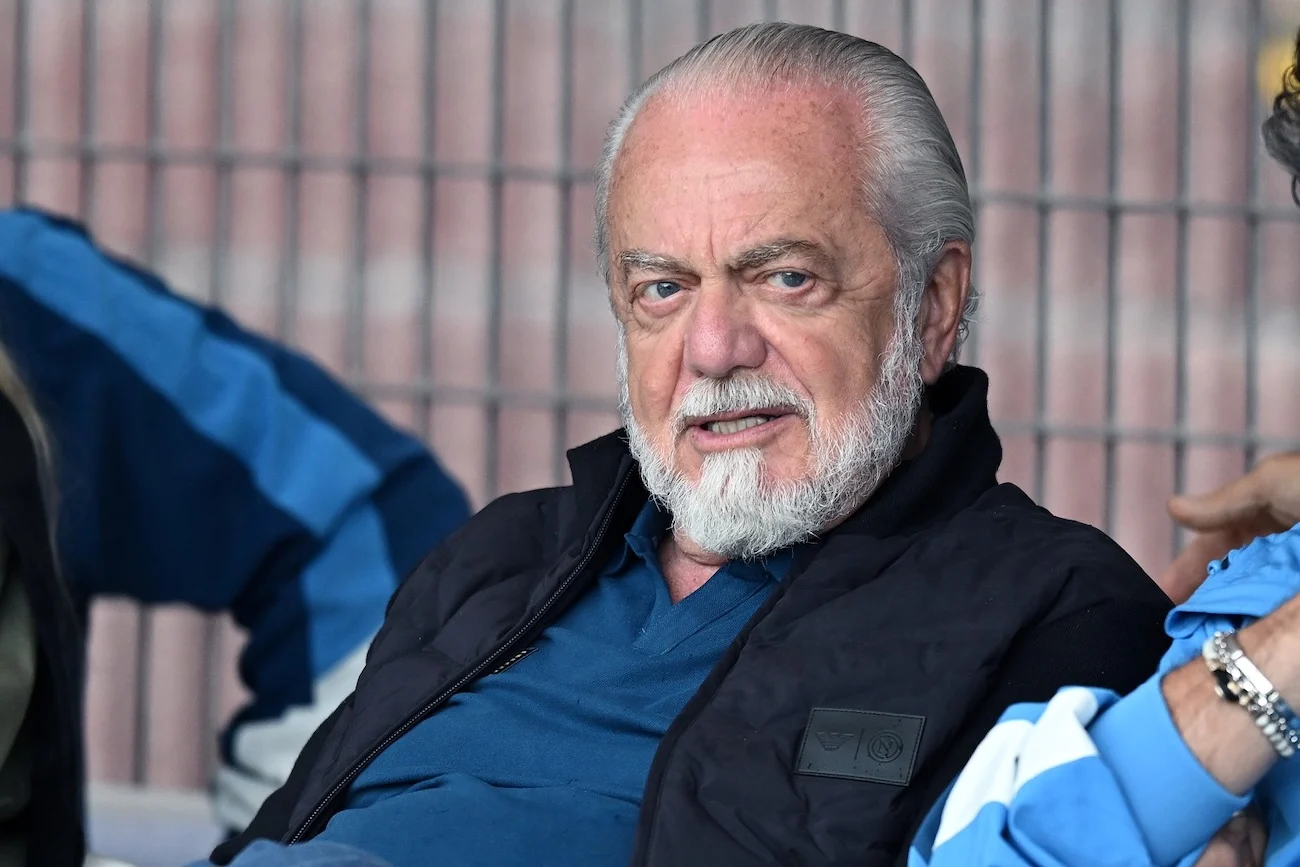 Cruciani difende De Laurentiis: "Baciargli il culo, non troveranno mai più un presidente così"