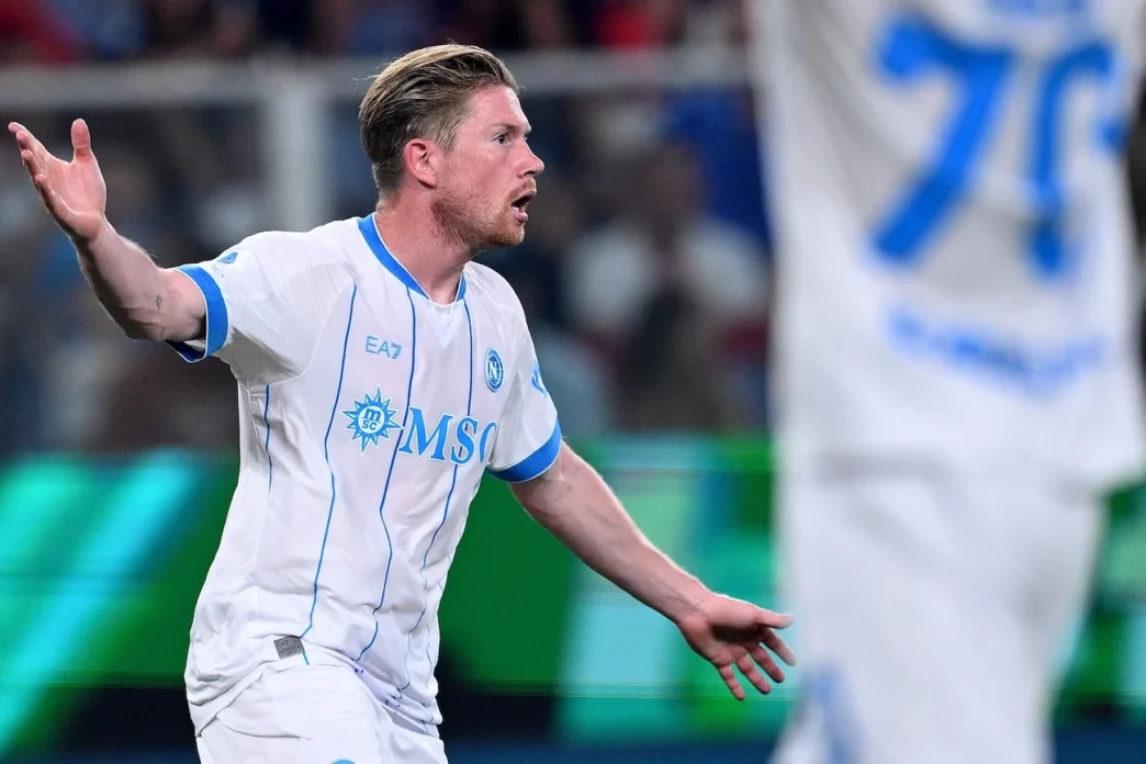 Allegri valuta De Bruyne titolare contro il Como, ballottaggio con Anguissa