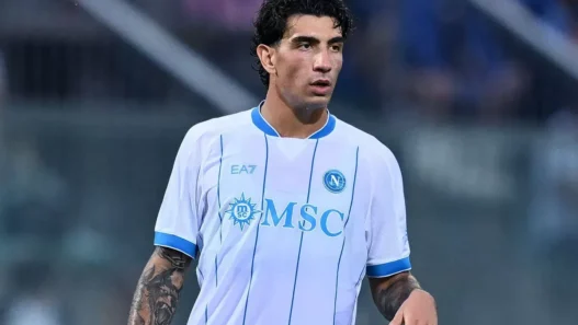 Napoli, rinnovo fino al 2032 per il difensore Luca Marianucci