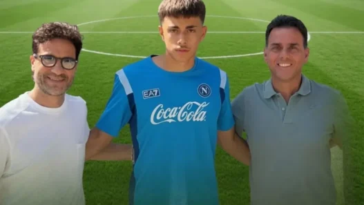 Napoli, arriva il giovane difensore Alessandro Napoletano