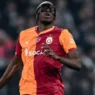 Arsenal su Osimhen: ingaggio da 20 milioni frena i Gunners, il Napoli osserva