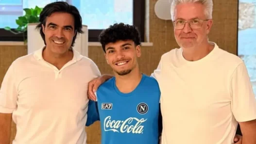 Prisco, dal Napoli al Bari: prestito e rinnovo fino al 2031