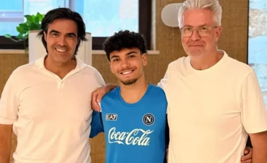 Prisco, dal Napoli al Bari: prestito e rinnovo fino al 2031