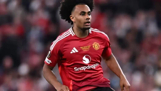 Fiorentina, offerta allo United per Zirkzee. Napoli sullo sfondo