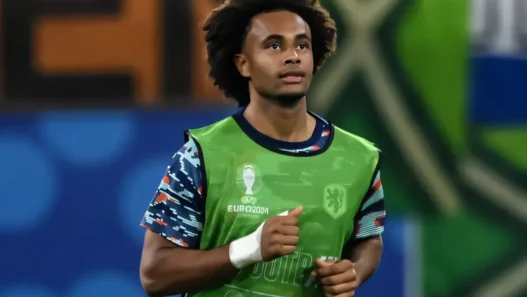 Napoli, Manna lascia Zirkzee e punta su Marc Guiu