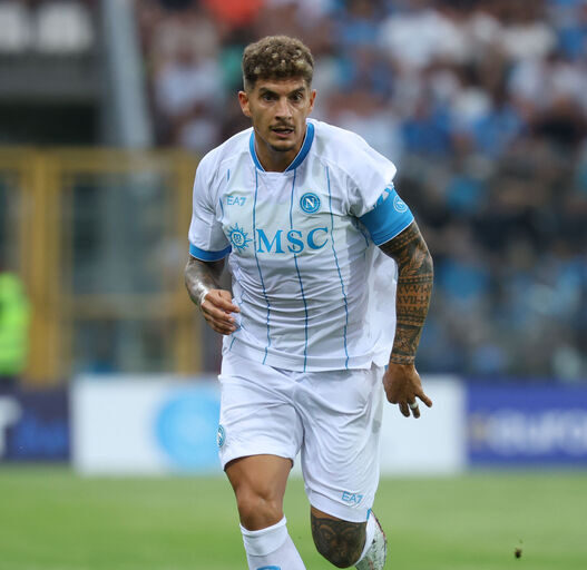 Napoli, Di Lorenzo: "Rinnovo un sogno, con l'Inter daremo battaglia"