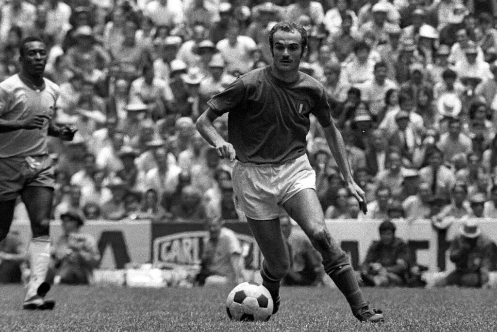 SSC Napoli in lutto per Sandro Mazzola: "Leggenda nerazzurra"
