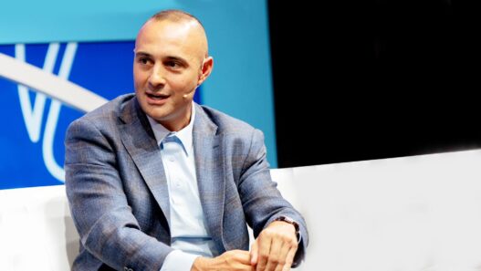 Napoli Basketball: il Presidente Rizzetta a Londra per conferenza sugli investimenti