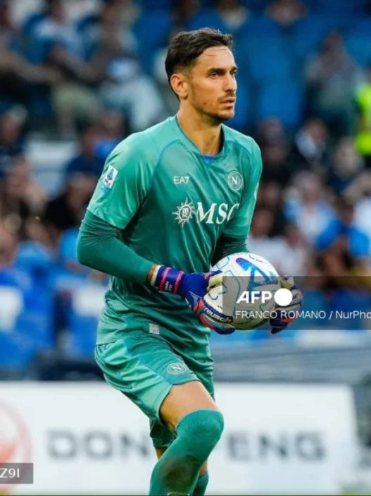 Meret, eroe nella notte Champions del Napoli nonostante l'infortunio