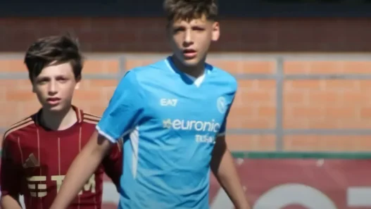 Caiazza, doppietta all'esordio con il Napoli U15