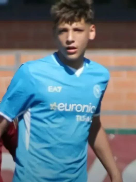 Caiazza, doppietta all'esordio con il Napoli U15