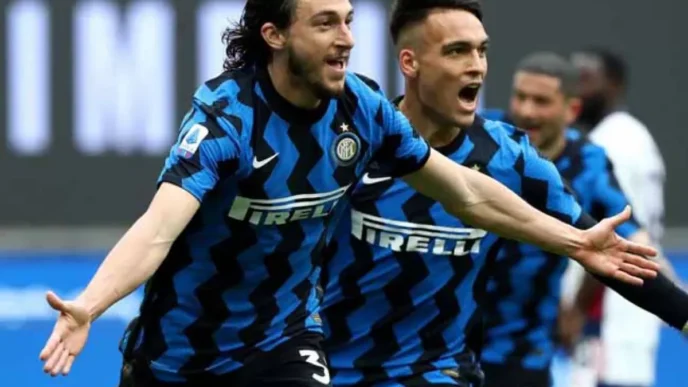 Bologna, ufficiale l'ingaggio di Matteo Darmian a parametro zero