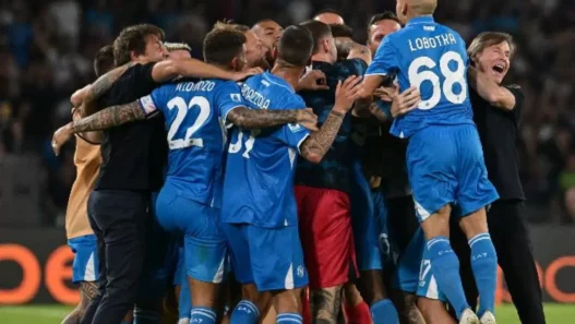 Serie A: Napoli primo con 12 punti un anno fa, Inter decima con 6