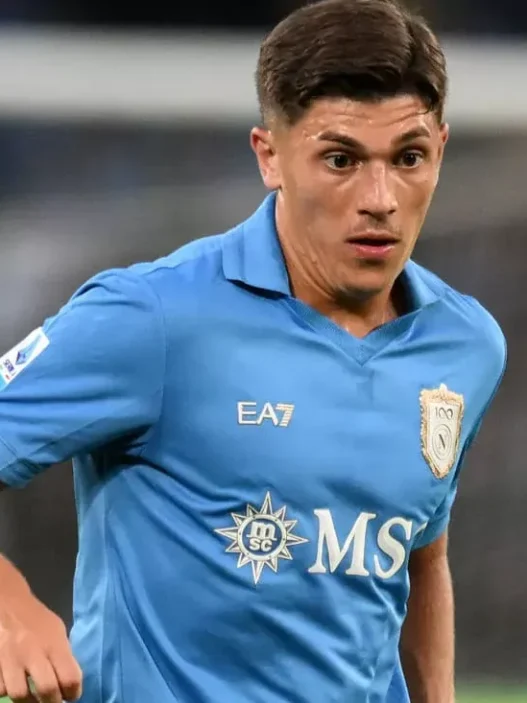 Favasuli, debutto da record: assist per il Napoli come Cannavaro e Grava