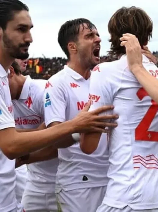 Fiorentina, Dragusin in dubbio per il Napoli: si attende l'esito degli esami
