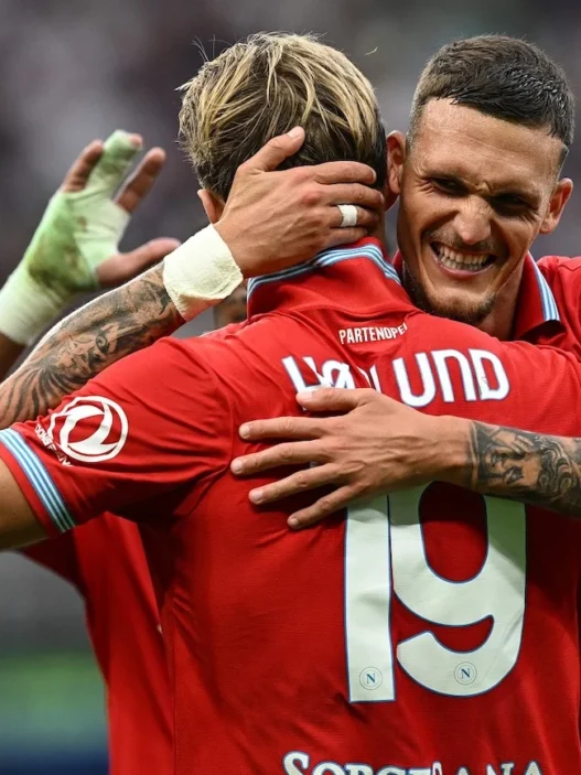 Napoli-Arsenal: una sfida per ripartire in Champions League