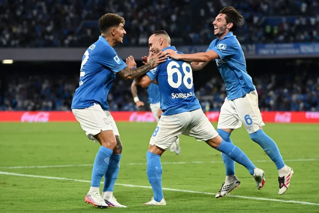 Bertoni scettico sul Napoli: "Rosa non all'altezza per Champions e scudetto"