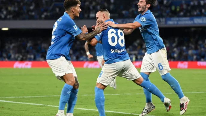 Bertoni scettico sul Napoli: "Rosa non all'altezza per Champions e scudetto"
