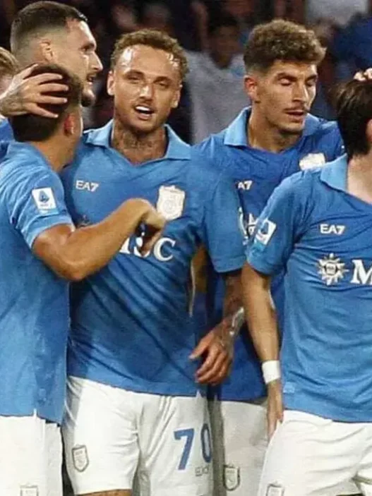 Napoli, la vittoria contro il Bologna: segnali di crescita