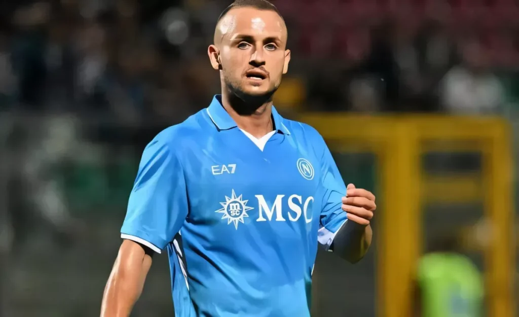 Lobotka carica il Napoli: "Mai arrenderci" in vista dell'Inter