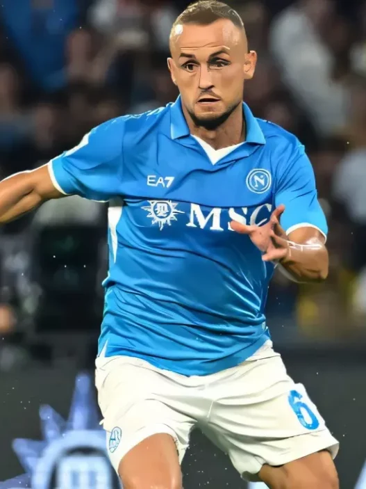 Napoli, sconfitta casalinga contro l'Arsenal: Lobotka positivo, Alisson in difficoltà