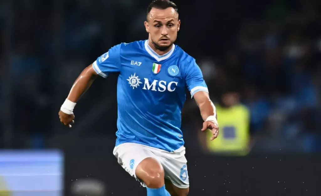 Lobotka, gol e gioia al Maradona: assist di Favasuli