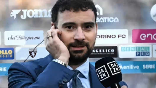 Napoli, Mertens-Manna: botta e risposta sul mercato