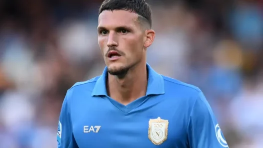 Napoli-Roma, tifosi furiosi per l'intervento di Rafa Marin