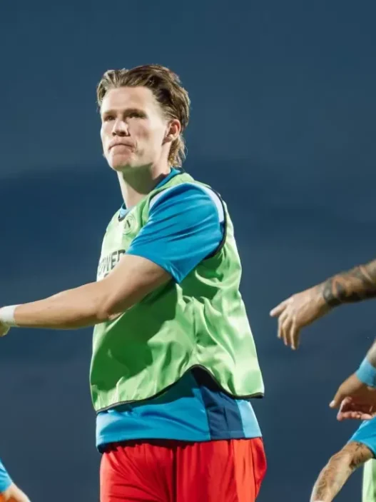 Napoli, l'assenza di McTominay rivoluziona il centrocampo: le opzioni di Allegri