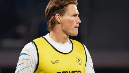 McTominay, rientro a Napoli post sosta: l'iter per l'idoneità
