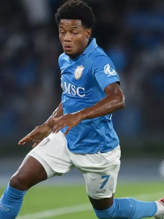 Napoli, crescita confermata ma serve la svolta: chance per Neres contro il Bologna