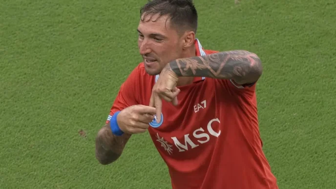 Politano, gol e dedica speciale per l'esterno del Napoli contro l'Inter
