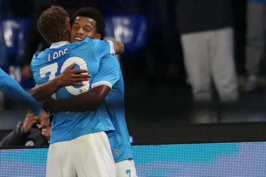 Neres e Lang: il pronto soccorso del Napoli, dal carattere alla tecnica