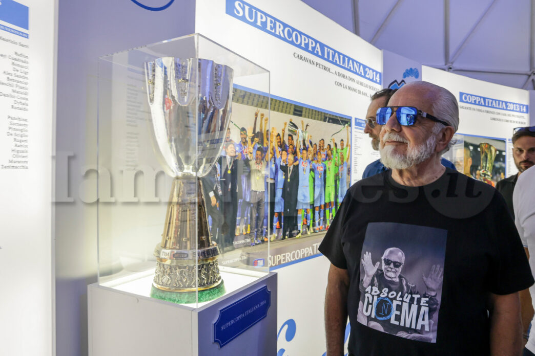 Napoli, offerta americana rivista al ribasso per l'acquisto del club