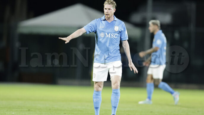 Il Roma: "De Bruyne criticato a prescindere, ha saltato un solo allenamento"